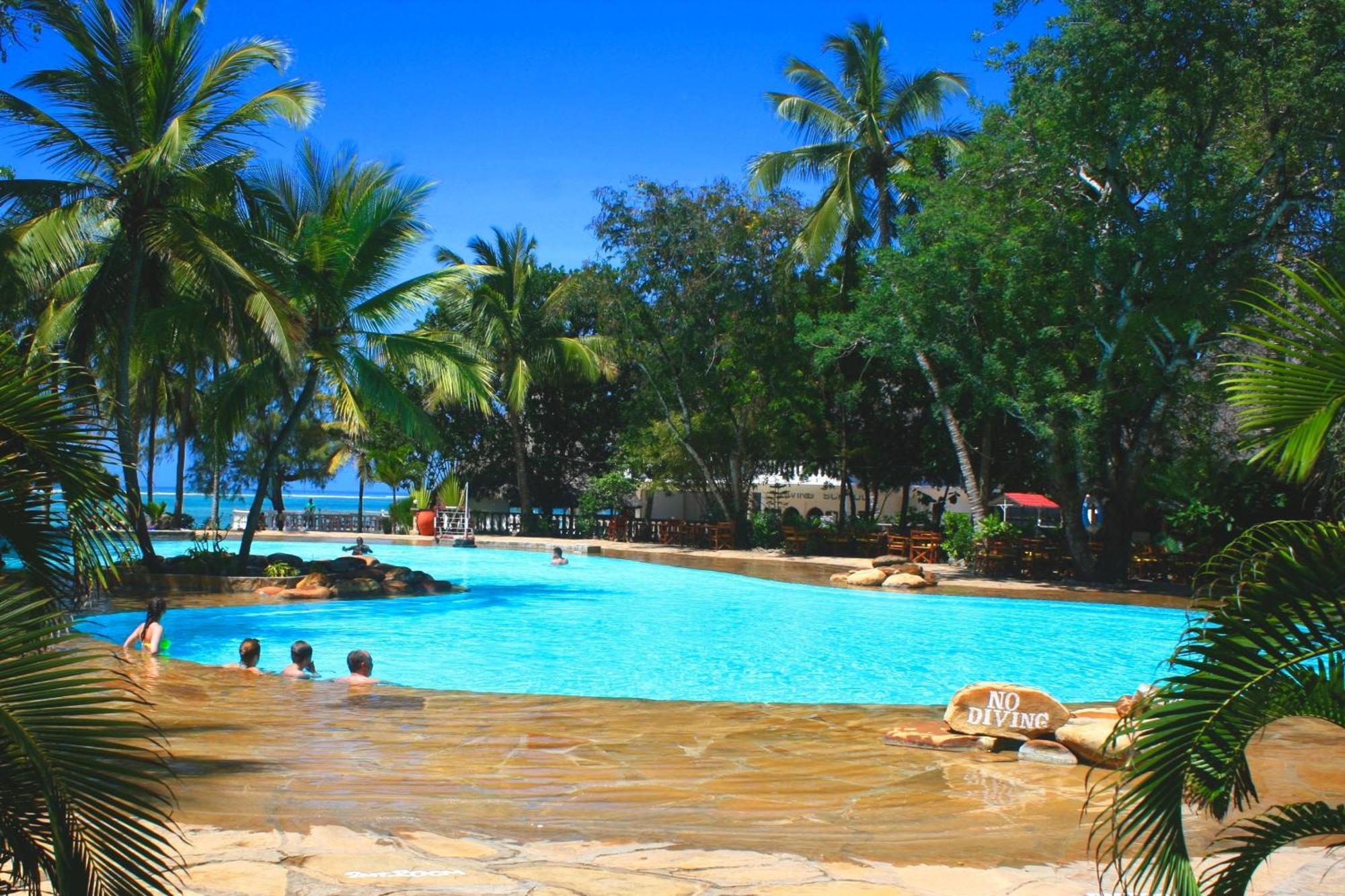 Papillon Lagoon Reef Hotel Praia de Diani Exterior foto